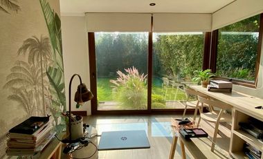 VENTA CASA MEDITERRANEA EN PIEDRA ROJA, 2 PISOS 3D + 3B + ESCRITORIO + PISCINA + TERRAZA + QUINCHO , COLEGIOS PEDREGALES, ALEMAN, SAN ANSELMO,SAN JOSE