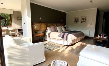 VENTA CASA MEDITERRANEA EN PIEDRA ROJA, 2 PISOS 3D + 3B + ESCRITORIO + PISCINA + TERRAZA + QUINCHO , COLEGIOS PEDREGALES, ALEMAN, SAN ANSELMO,SAN JOSE