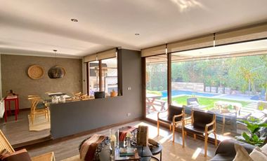 VENTA CASA MEDITERRANEA EN PIEDRA ROJA, 2 PISOS 3D + 3B + ESCRITORIO + PISCINA + TERRAZA + QUINCHO , COLEGIOS PEDREGALES, ALEMAN, SAN ANSELMO,SAN JOSE