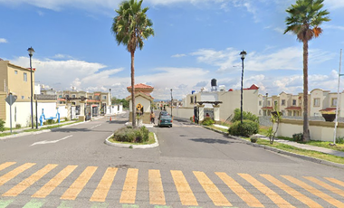 NO CREDITOS, CASA EN VENTA  FRACC URBI 