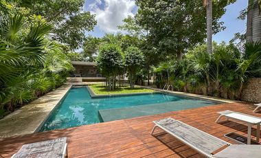 Casa en Venta en San José Tulipanes de 2 plantas