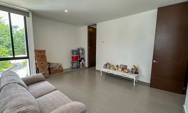 Casa en Venta en San José Tulipanes de 2 plantas