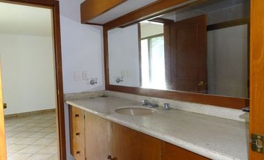 Casa en Renta, en Bugambilias, cerca de Plaza Bugambilias, Zapopan