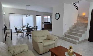 Casa amueblada en renta en Amberes Residencial