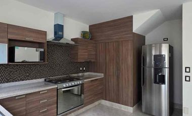 Casa amueblada en renta en Amberes Residencial