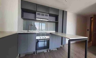 ¡Se vende hermoso departamento a pasos del Metro Lo Ovalle! 🚇✨