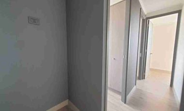 ¡Se vende hermoso departamento a pasos del Metro Lo Ovalle! 🚇✨