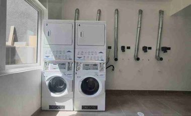 ¡Se vende hermoso departamento a pasos del Metro Lo Ovalle! 🚇✨