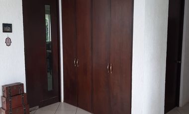 OFERTA. CASA EN FRACCIONAMIENTO: 2 MIL 566 MTS.