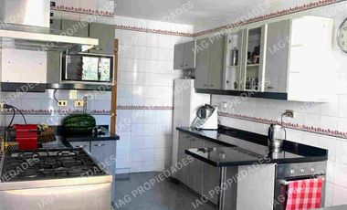 VENTA CASA PARCELA EN CHICUREO, 2 PISOS 4D + 5B + PISCINA + TERRAZA + QUINCHO , COLEGIOS KIMEN, PUMAHUE, TRWEHLAS, SAN NICOLAS DE DIACONO