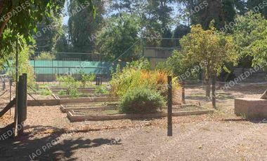 VENTA CASA PARCELA EN CHICUREO, 2 PISOS 4D + 5B + PISCINA + TERRAZA + QUINCHO , COLEGIOS KIMEN, PUMAHUE, TRWEHLAS, SAN NICOLAS DE DIACONO