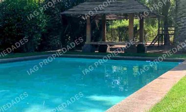 VENTA CASA PARCELA EN CHICUREO, 2 PISOS 4D + 5B + PISCINA + TERRAZA + QUINCHO , COLEGIOS KIMEN, PUMAHUE, TRWEHLAS, SAN NICOLAS DE DIACONO