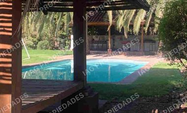 VENTA CASA PARCELA EN CHICUREO, 2 PISOS 4D + 5B + PISCINA + TERRAZA + QUINCHO , COLEGIOS KIMEN, PUMAHUE, TRWEHLAS, SAN NICOLAS DE DIACONO