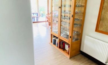 VENTA CASA MEDITERRANEA EN PIEDRA ROJA, 2 PISOS 4D + 3B + PISCINA + TERRAZA + QUINCHO , COLEGIOS ALEMAN, PEDREGALES, SAN ANSELMO