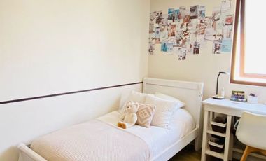 VENTA CASA MEDITERRANEA EN PIEDRA ROJA, 2 PISOS 4D + 3B + PISCINA + TERRAZA + QUINCHO , COLEGIOS ALEMAN, PEDREGALES, SAN ANSELMO