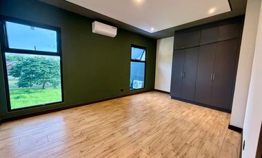 Elegant Brand-New House and Lot for Sale at Metrogate Dasmariñas Estates, Cavite