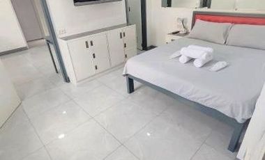 SSSU11 New High-Tech Condo Apartment Swimming Pool Prime Location SM Angeles City
