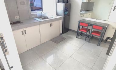 SSSU12 New High-Tech Condo Apartment Swimming Pool Prime Location SM Angeles City