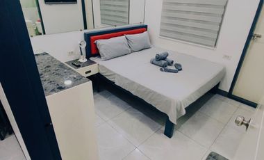 SSSU1 New High-Tech Condo Apartment Swimming Pool Prime Location SM Angeles City