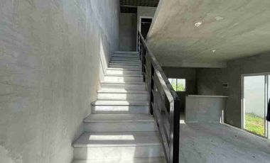 Linnea Single Attached