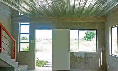 Linnea Single Attached