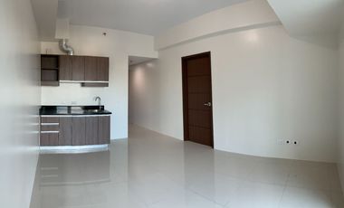 1 Bedroom Condo Unit with Balcony For Sale in Shaw Boulevard Mandaluyong City