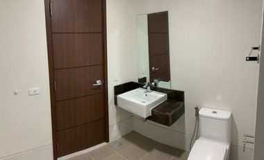 1 Bedroom Condo Unit with Balcony For Sale in Shaw Boulevard Mandaluyong City