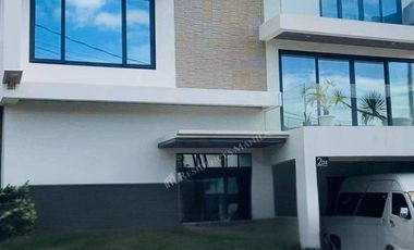 Beautiful Verdana Homes Mamplasan 3-Level Modern Home with Pool for Sale