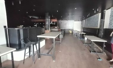 For rent Office unit along Mac Arthur Highway Dau Mabalacat City Pampanga