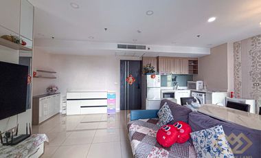 Dusit Grand Condo View For Sale