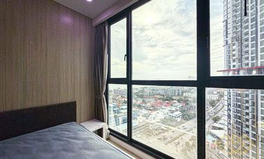 Dusit Grand Condo View For Sale