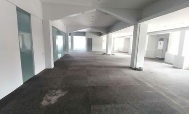 For rent Office space along Mac Arthur Highway Mabalacat City Pampanga