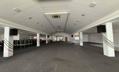 For rent Office space along Mac Arthur Highway Mabalacat City Pampanga