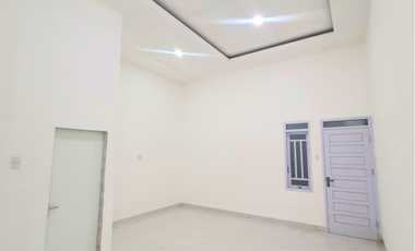 Dijual Rumah Classic di Mibo - Hanya 50 Meter ke Jalan Raya Jl. Soekarno Hatta!