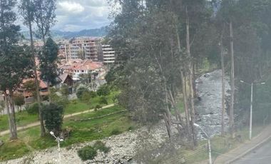 Lujoso departamento en venta 141,41m2C Av. Paseo Tres de Noviembre - Cuenca