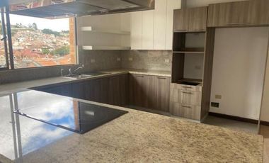 Lujoso departamento en venta 141,41m2C Av. Paseo Tres de Noviembre - Cuenca