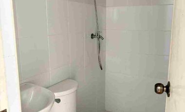 RFO For Sale 11K MONTHLY 1 Bedroom loft type Cambridge Village in Pasig Cainta Ready for occupancy near Sm megamall Podium Ortigas Airport