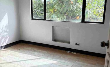 RFO For Sale 11K MONTHLY 1 Bedroom loft type Cambridge Village in Pasig Cainta Ready for occupancy near Sm megamall Podium Ortigas Airport