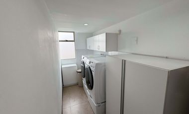 AMPLIO DEPARTAMENTO, GRAN TERRAZA PRIVADA, SECTOR AV. SOLANO - CUENCA