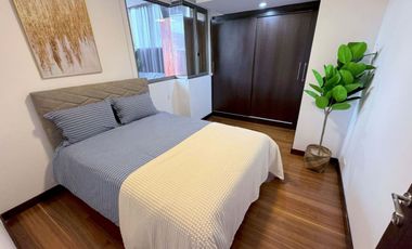 AMPLIO DEPARTAMENTO, GRAN TERRAZA PRIVADA, SECTOR AV. SOLANO - CUENCA