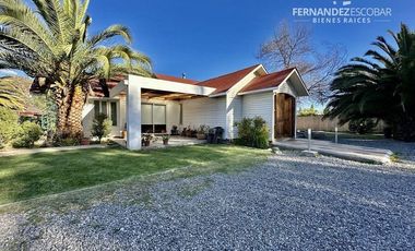 PUTAENDO - ARRIENDO CASA 4D 3B PISCINA - COND. ACAPULCO DE PUTAENDO