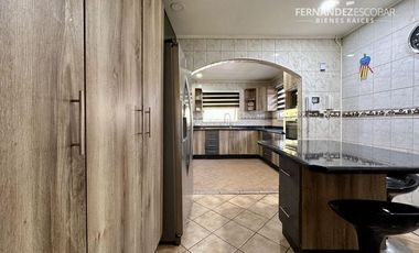 PUTAENDO - ARRIENDO CASA 4D 3B PISCINA - COND. ACAPULCO DE PUTAENDO