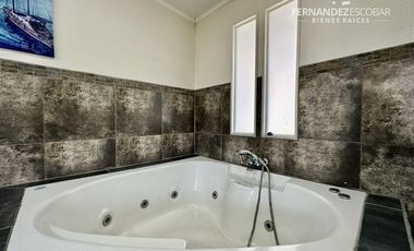 PUTAENDO - ARRIENDO CASA 4D 3B PISCINA - COND. ACAPULCO DE PUTAENDO