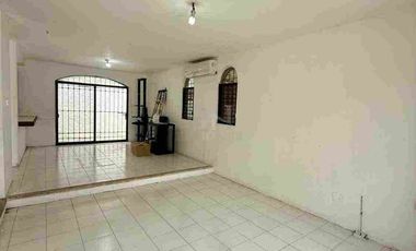 OPORTUNIDAD – CASA EN VENTA EN ZONA CÉNTRICA DE CANCÚN