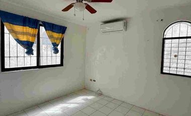 OPORTUNIDAD – CASA EN VENTA EN ZONA CÉNTRICA DE CANCÚN