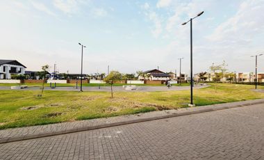 En venta terreno en Urb.Isla Celeste en Etapa Babor.