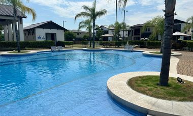 En venta terreno en Urb.Isla Celeste en Etapa Babor.