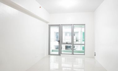 2 Bedrooms  Condo Unit with Balcony for Sale in Shaw Boulevard, Mandaluyong City