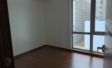 2 Bedrooms  Condo Unit with Balcony for Sale in Shaw Boulevard, Mandaluyong City