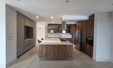 RENTO PENTHOUSE AREA TABASCO 2000